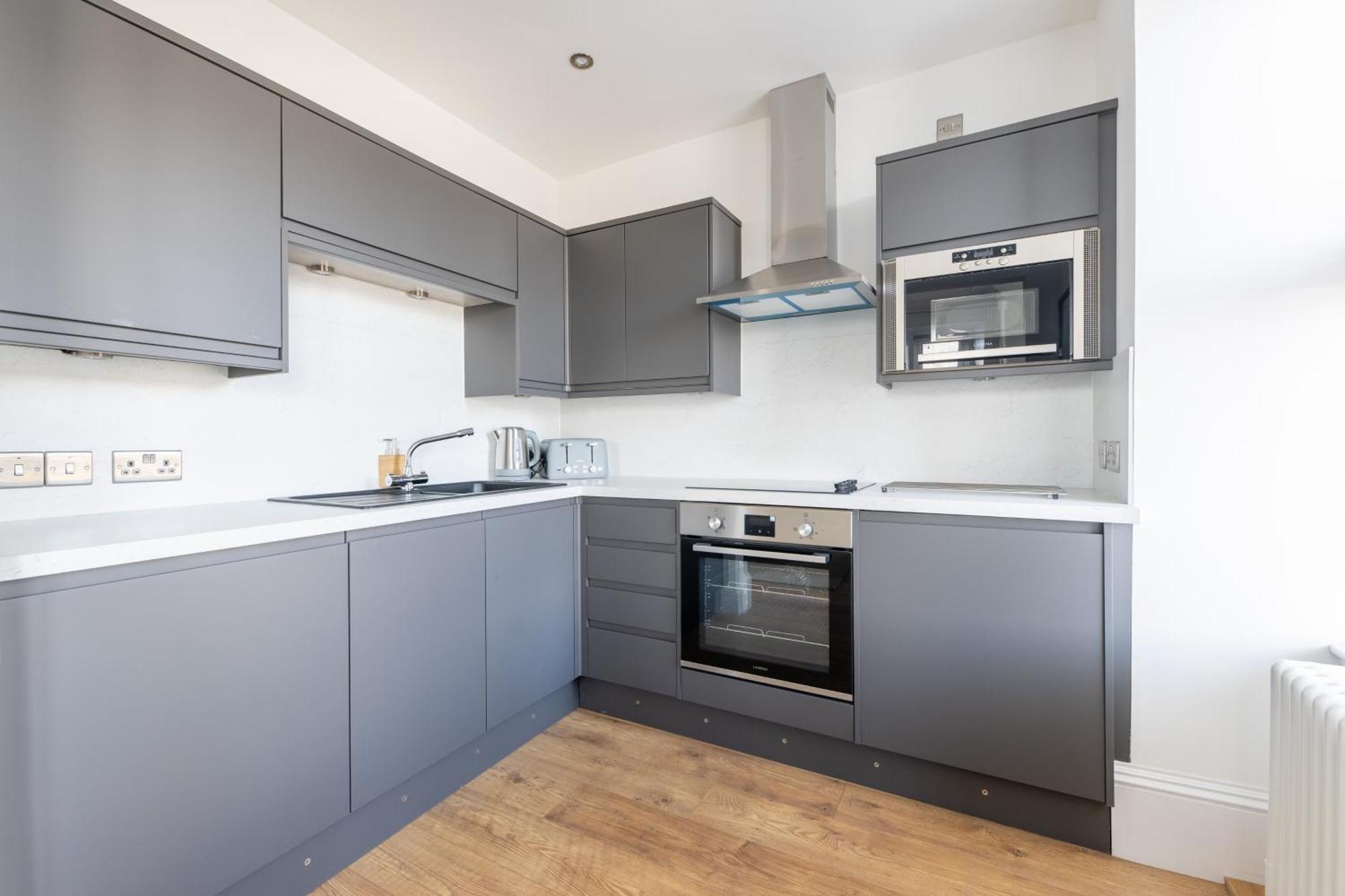 Glenmoriston Town House Apartments インヴァネス エクステリア 写真