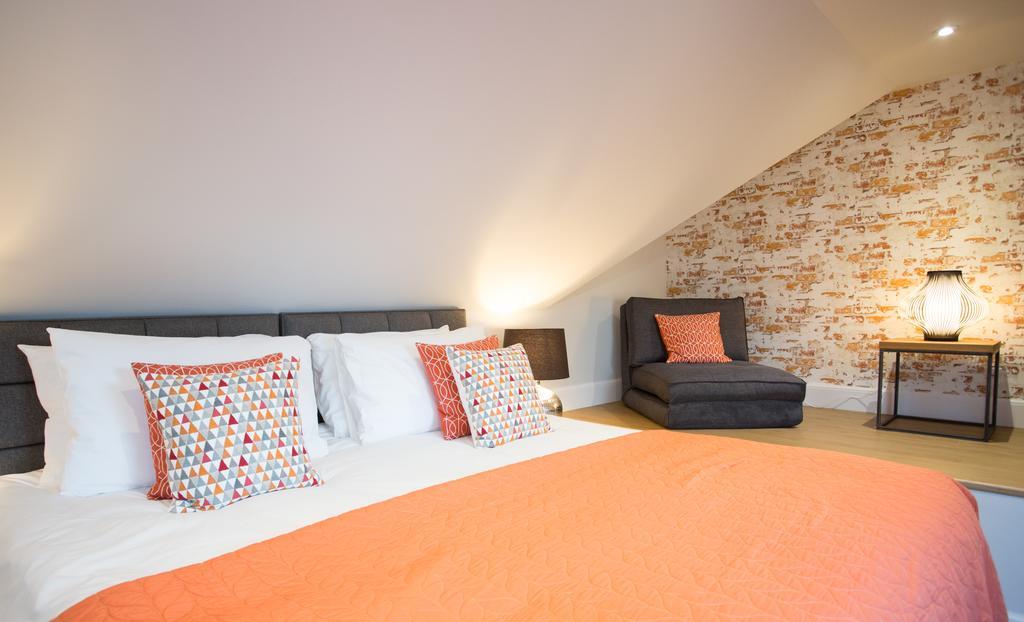 Glenmoriston Town House Apartments インヴァネス エクステリア 写真